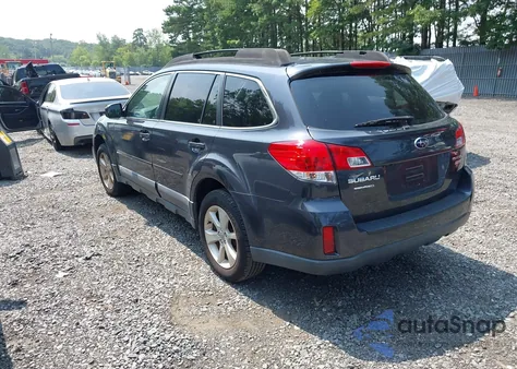 2013 Subaru Outback 2.5I Premium z USA, uszkodzony, nr VIN 4S4BRBGC4D3230621